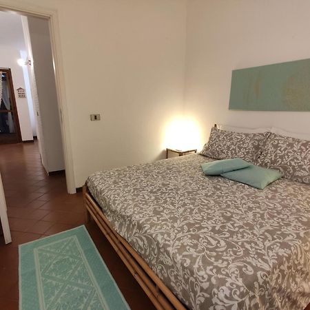 Villino Sunshine S8989 Villa Santa Margherita di Pula Oda fotoğraf