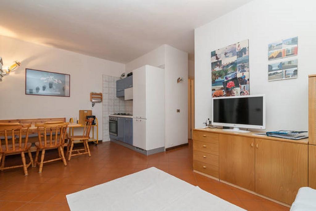 Villino Sunshine S8989 Villa Santa Margherita di Pula Oda fotoğraf