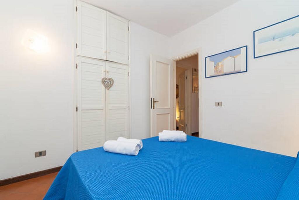 Villino Sunshine S8989 Villa Santa Margherita di Pula Oda fotoğraf