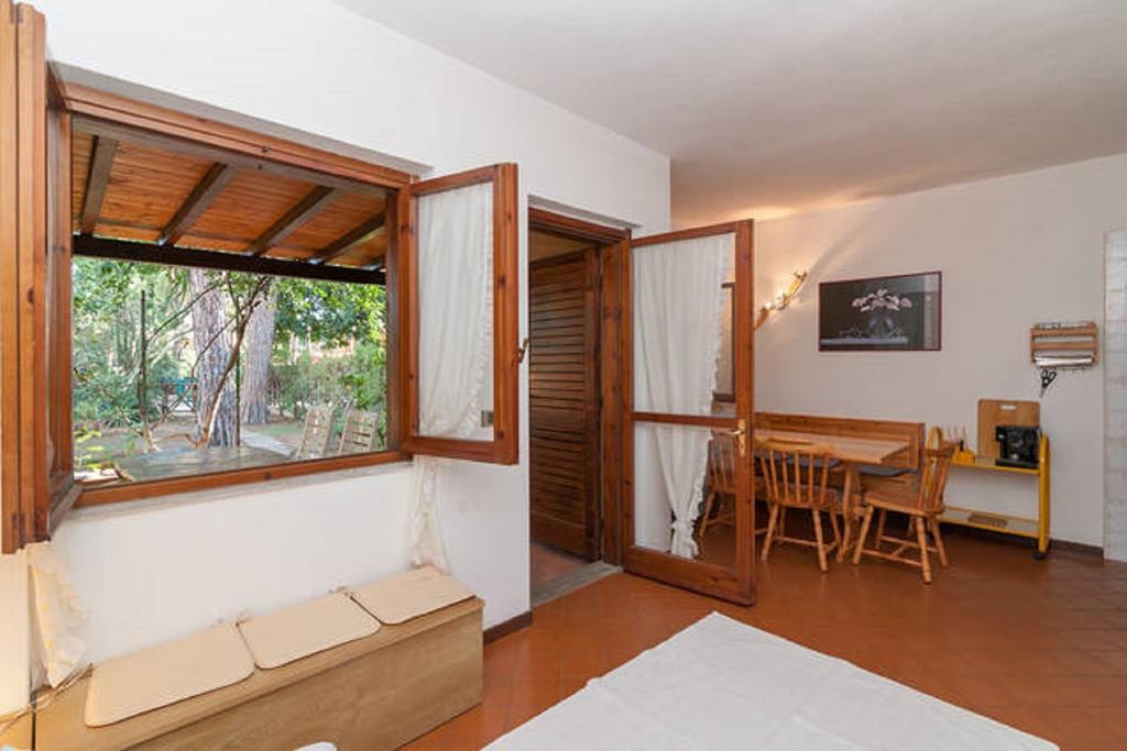Villino Sunshine S8989 Villa Santa Margherita di Pula Oda fotoğraf